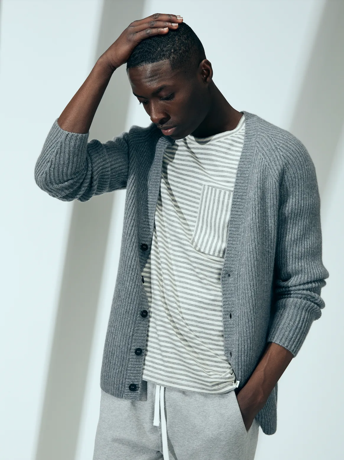 100% Cashmere Ribbed Cardigan in Grey