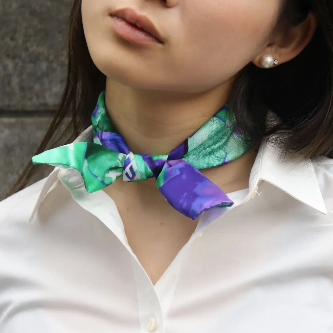 < Limited Edition >  Green / Purple Silk Twill Scarf "Ceci n'est pas un vetement" 45x45cm
