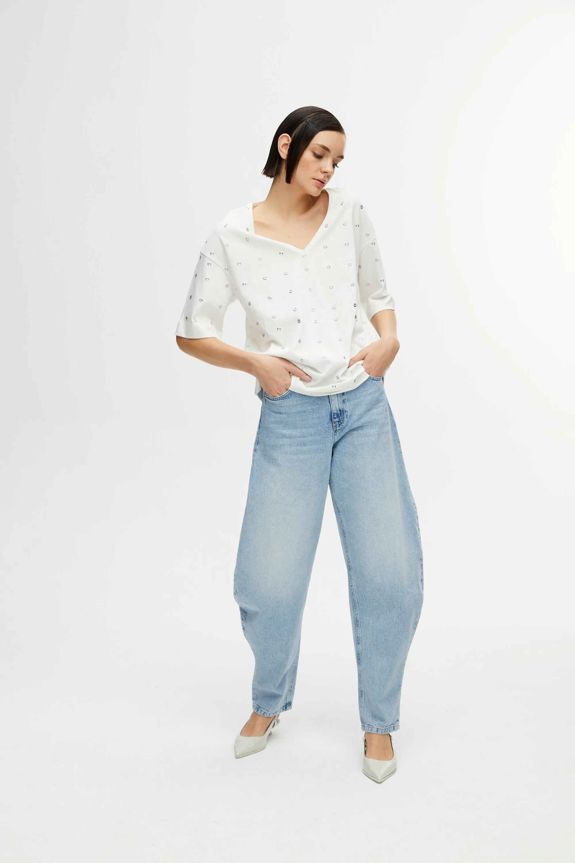 Metal Ring Embroidered T-Shirt (Final Sale)