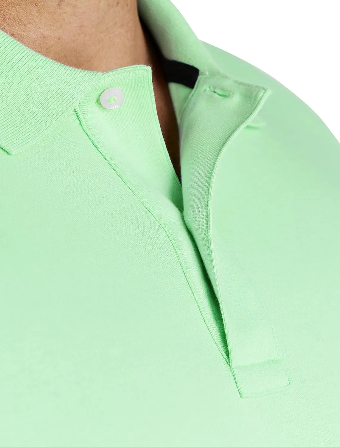 Nautica Men's Classic Fit Short Sleeve Solid Soft Cotton Polo Shirt